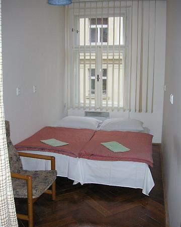 Hostel Bell Prague Luaran gambar
